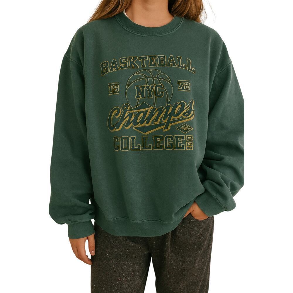 Urban Outfitters Golden Hour 1973 NYC Basketball Champs Sweatshirt Size M/L NWT